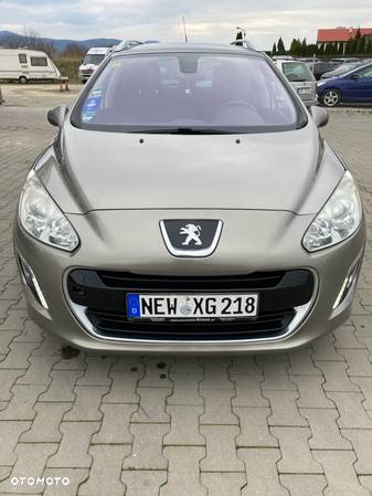 Peugeot 308 HDi FAP 110 EGS6 Premium - 9