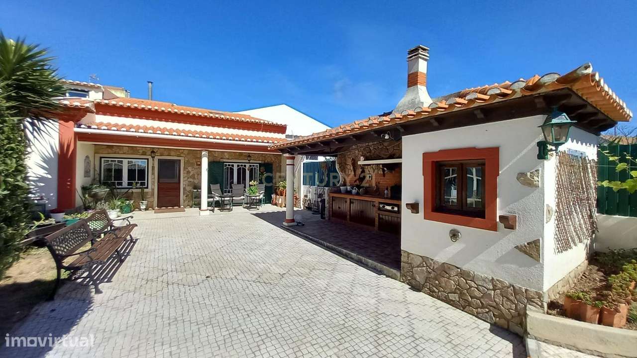 Moradia Térrea T3 com aproveitamento de Sótão - Mafra - Grande imagem: 2/31