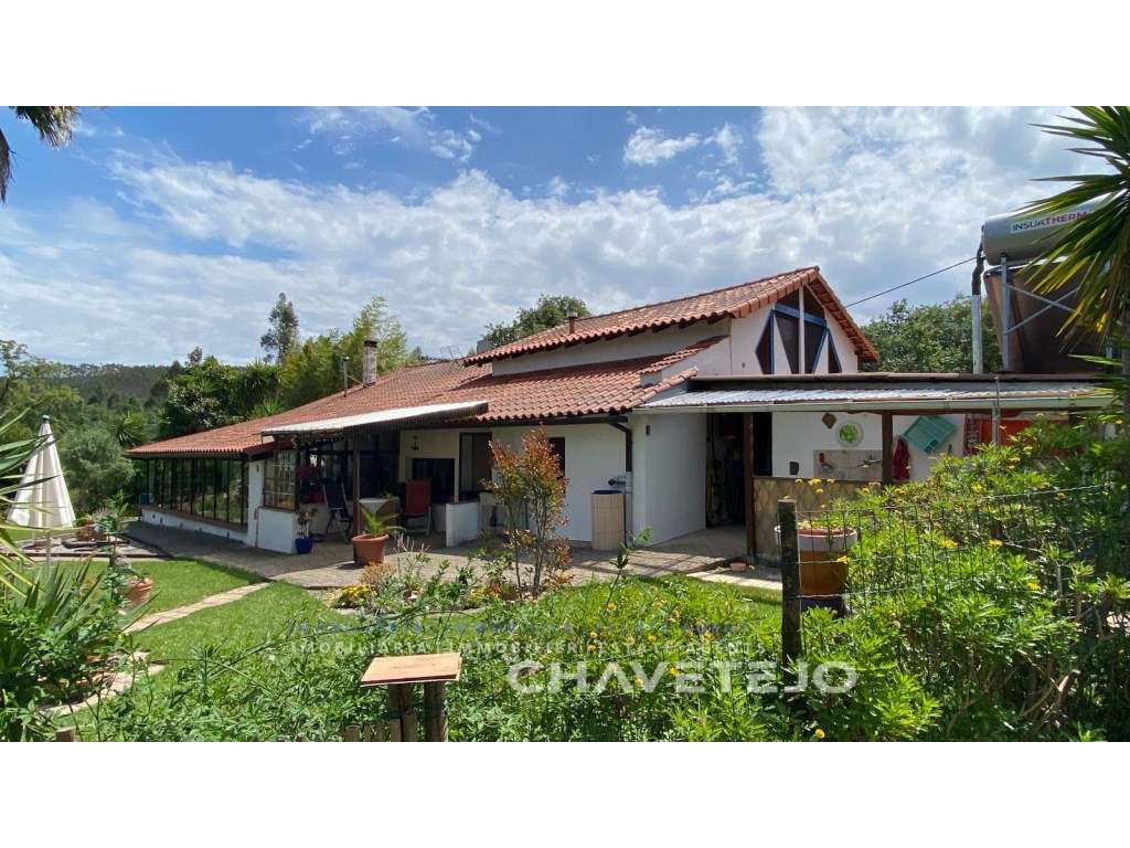 Charmosa casa de campo com 2 quartos, uma casa de banho, sala, cozi...-4