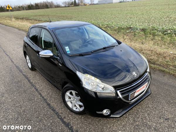 Peugeot 208 1.6 e-HDi Allure STT - 6