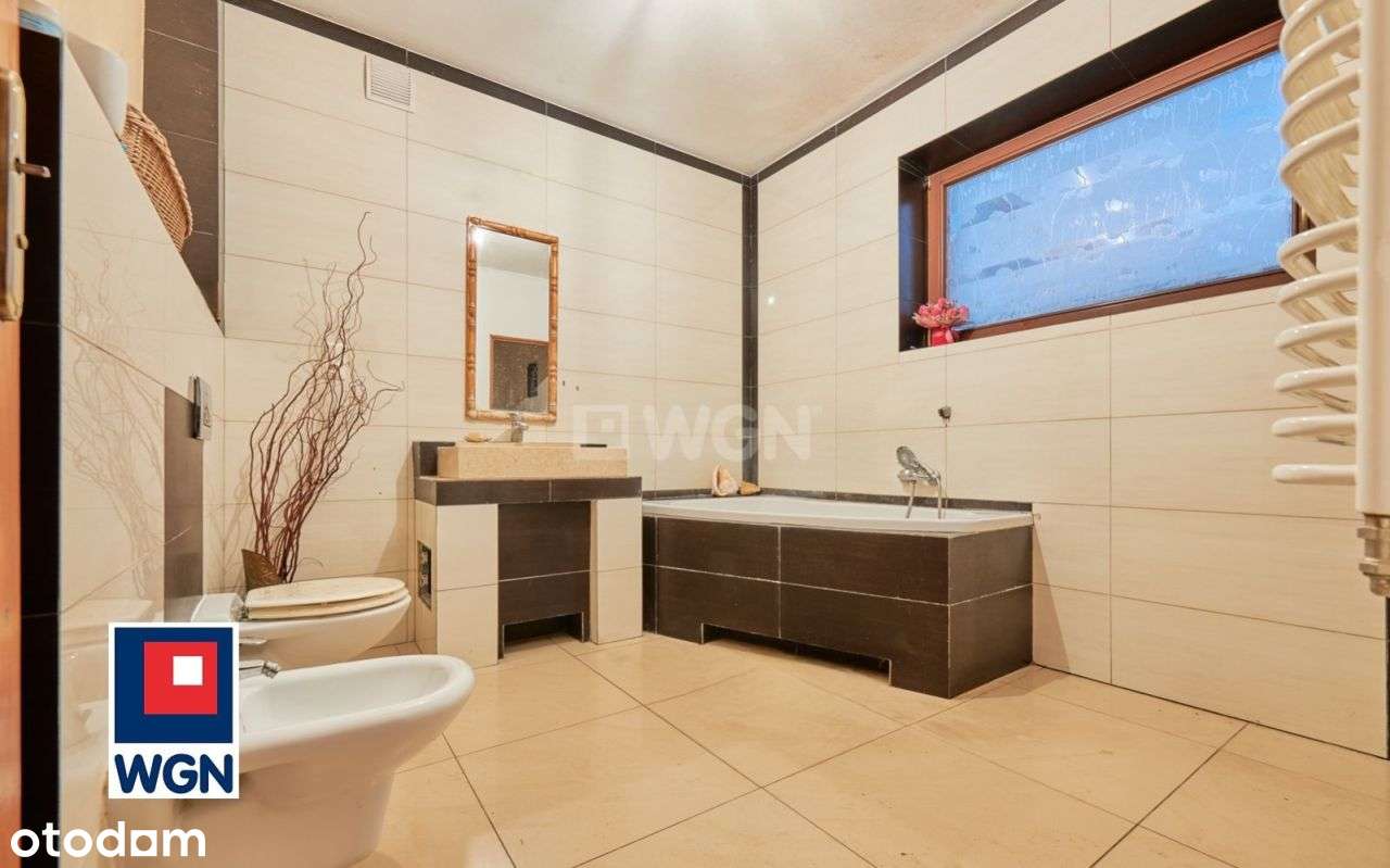 Dom, 304 m², Dyminy-13