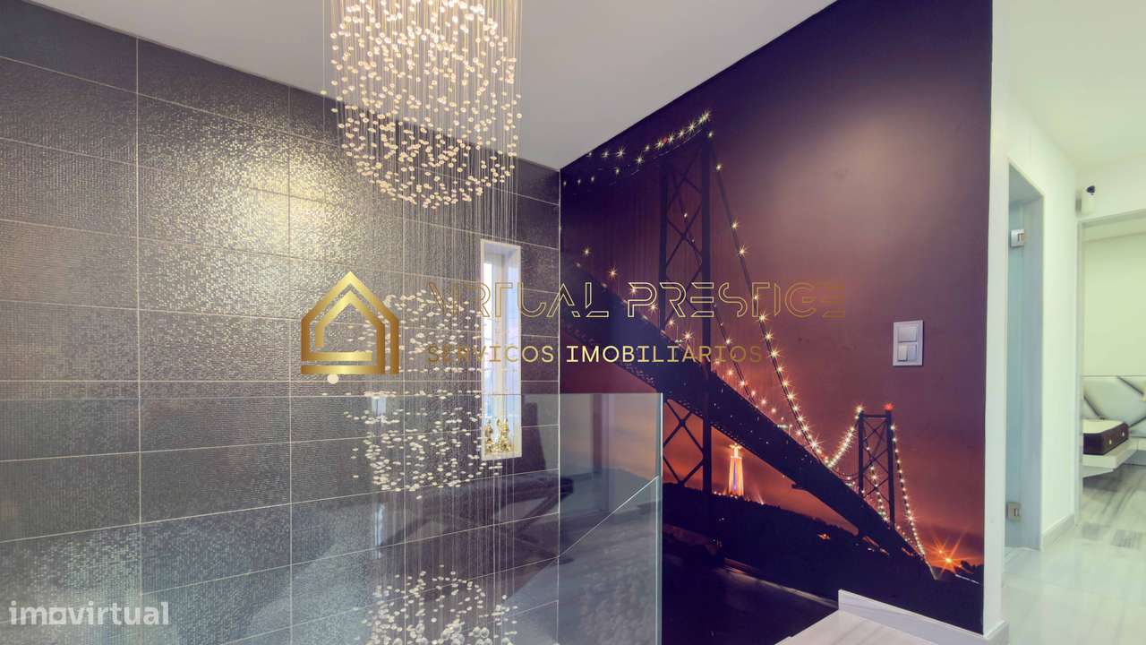 Moradia T4 Remodelada com Piscina em Belverde-13