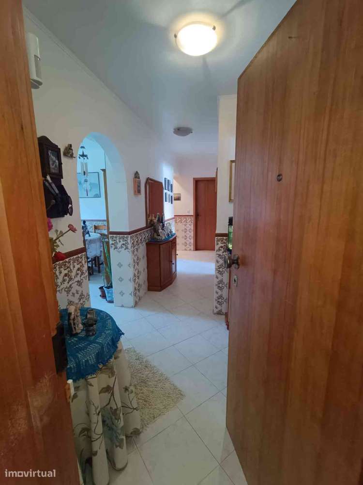 T3 com 2 casas de banho, pronto a habitar em Almada-6