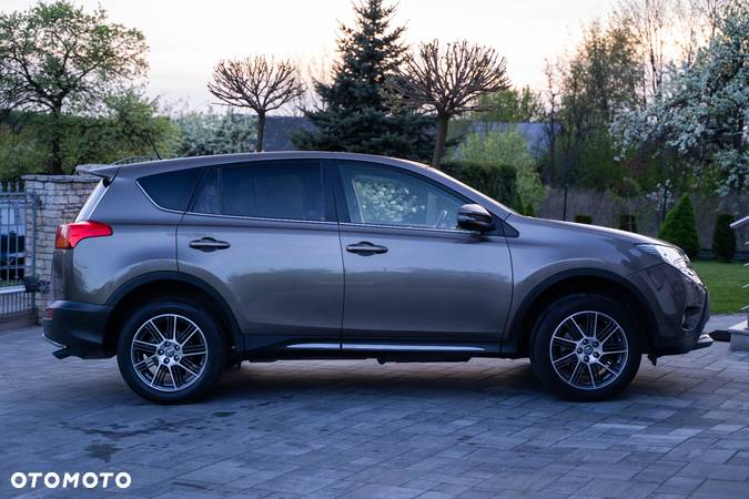 Toyota RAV4 2.2 D-4D 4x4 Executive - 5