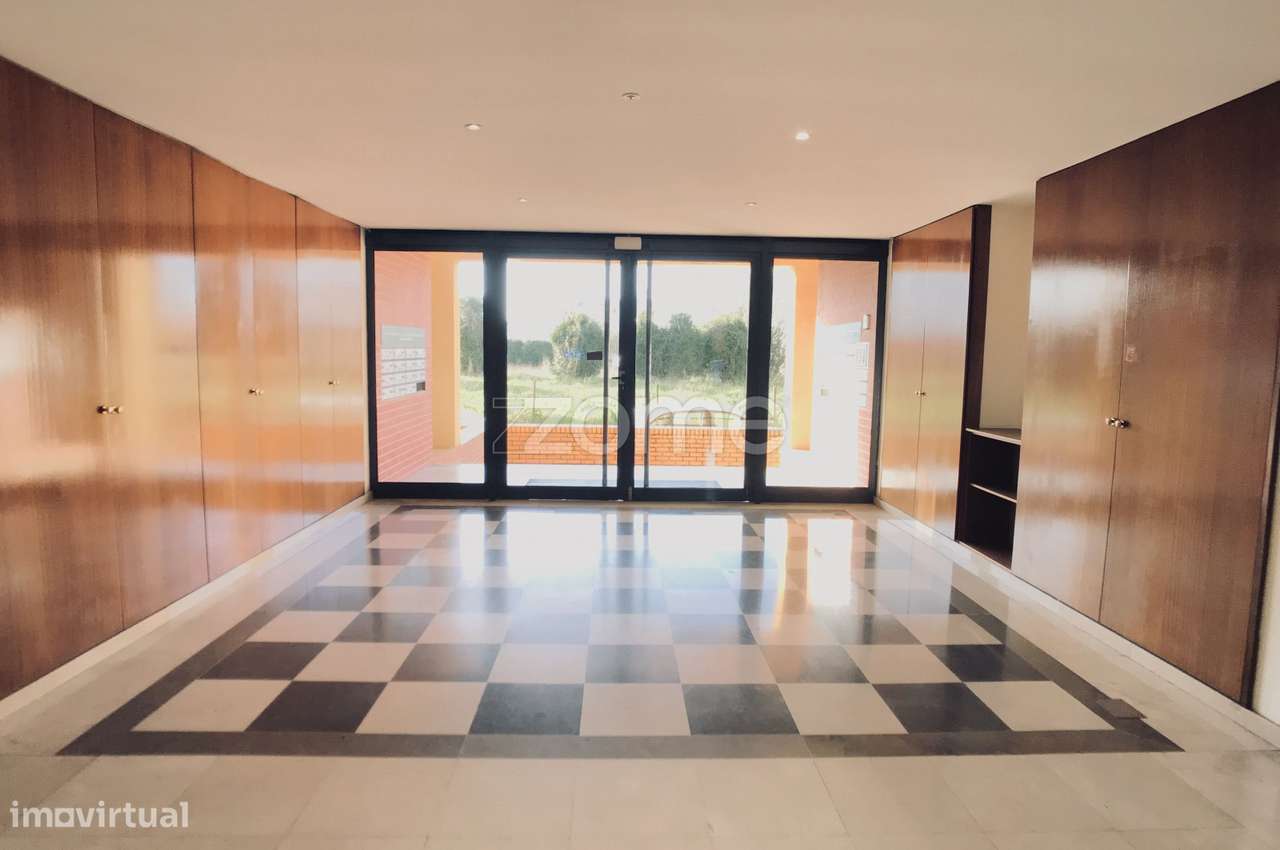 VENDA Da RAIZ COM USUFRUTO – T0 | 50m² | Paranhos – Porto - Grande imagem: 4/23