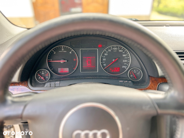 Audi A4 Avant 1.9 TDI - 12