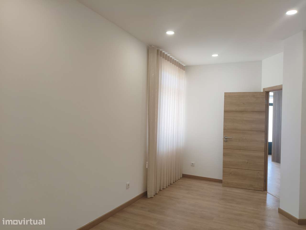 Apartamento T2 Remodelado-1