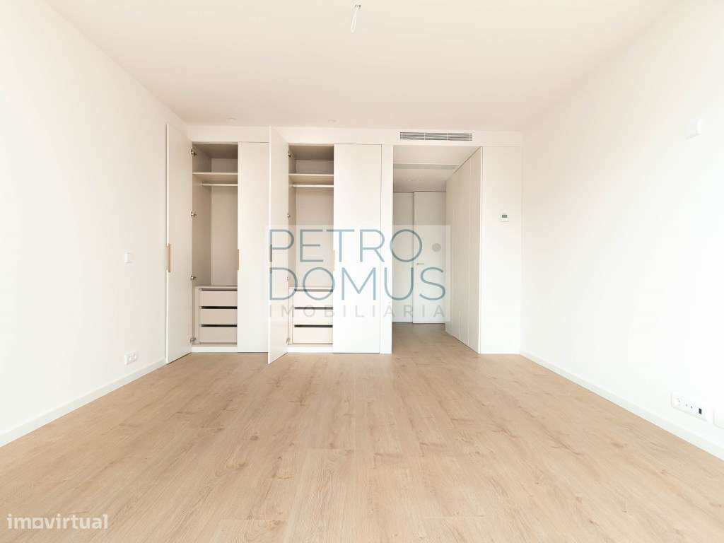 APARTAMENTO T4 COM TERRAÇO - CENTRO DE LEIRIA-22