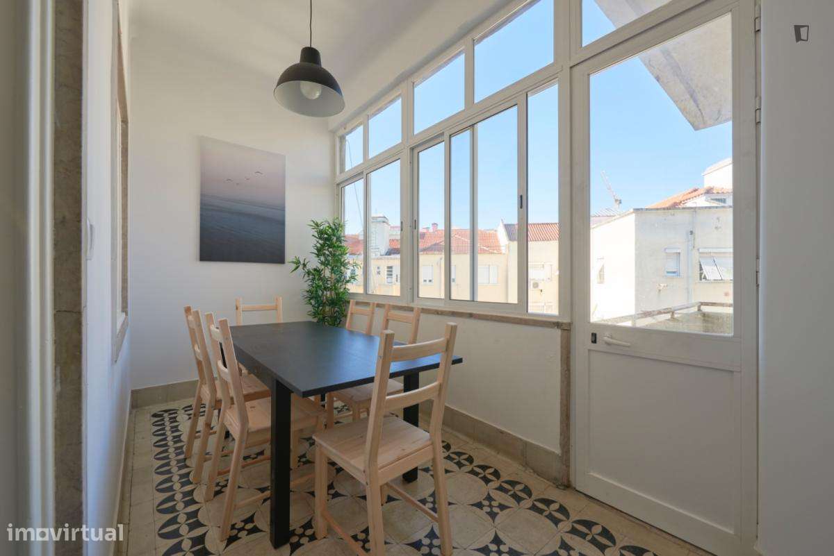 Quarto - localizado em Alameda Lisbon - Grande imagem: 2/10