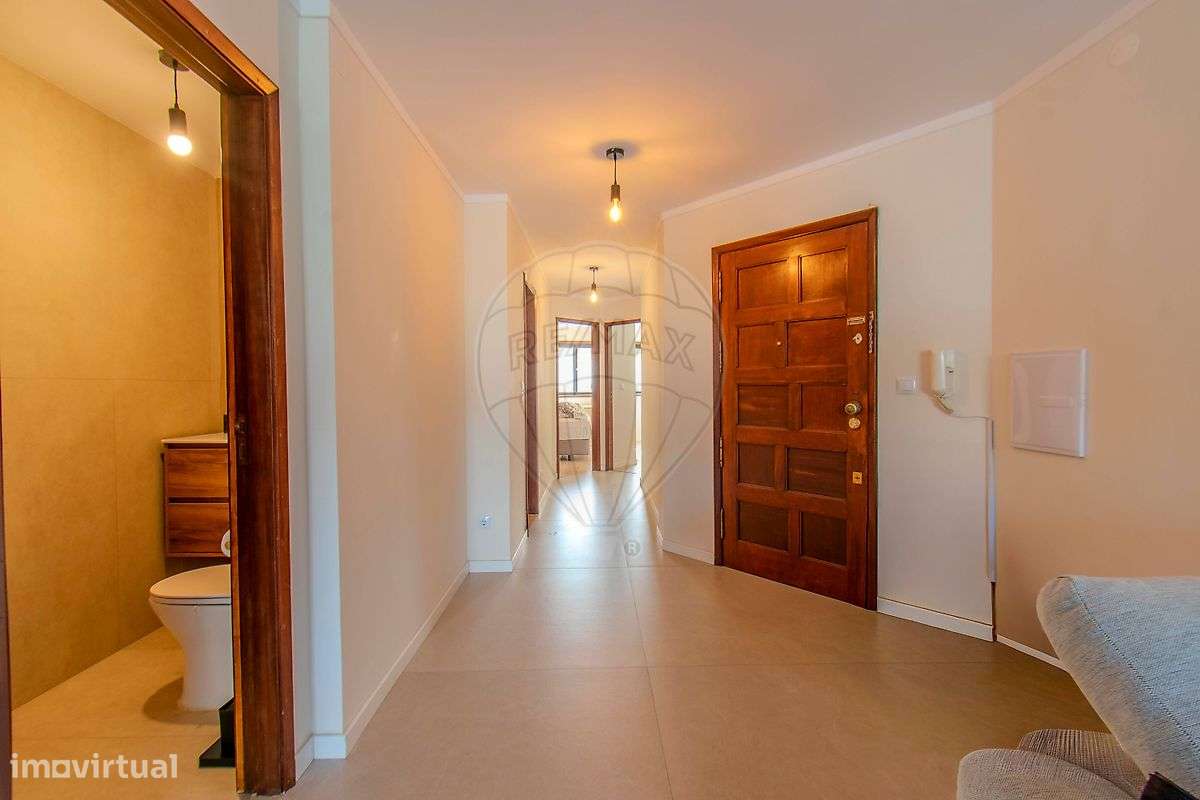 Apartamento T2 para arrendamento - Grande imagem: 5/17