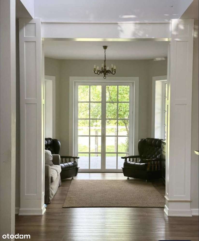 Na sprzedaż autorski dom z duszą zza oceanu w Bilc-6