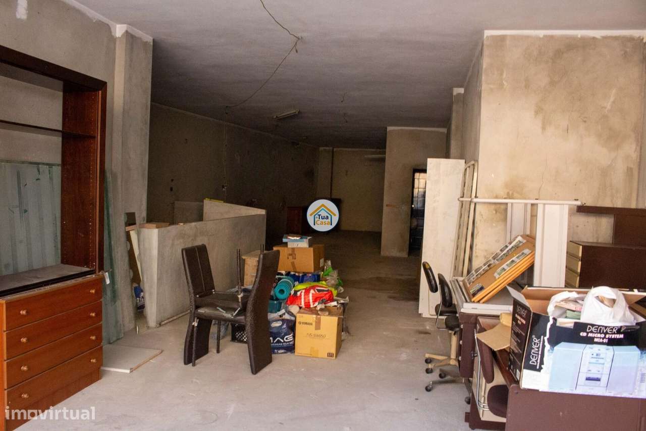 LOJA À VENDA – 130m2 EM GAIA | ZONA PRIVILEGIADA - Grande imagem: 3/8