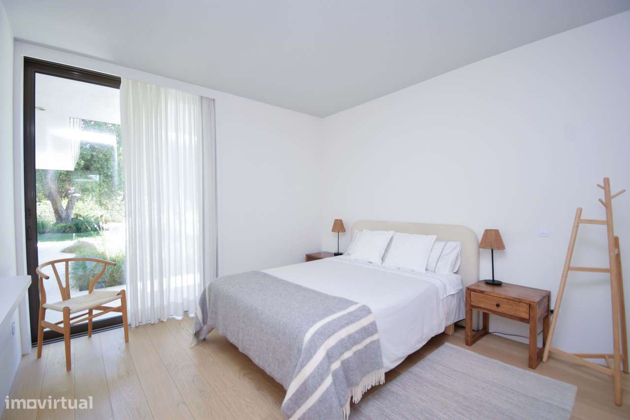 Excelente moradia T5+1 no condomínio da Quinta do Perú, Azeitão-20