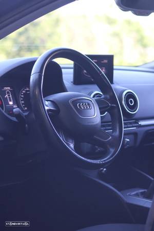 Audi A3 Sportback 1.6 TDI Advance Ultra - 23