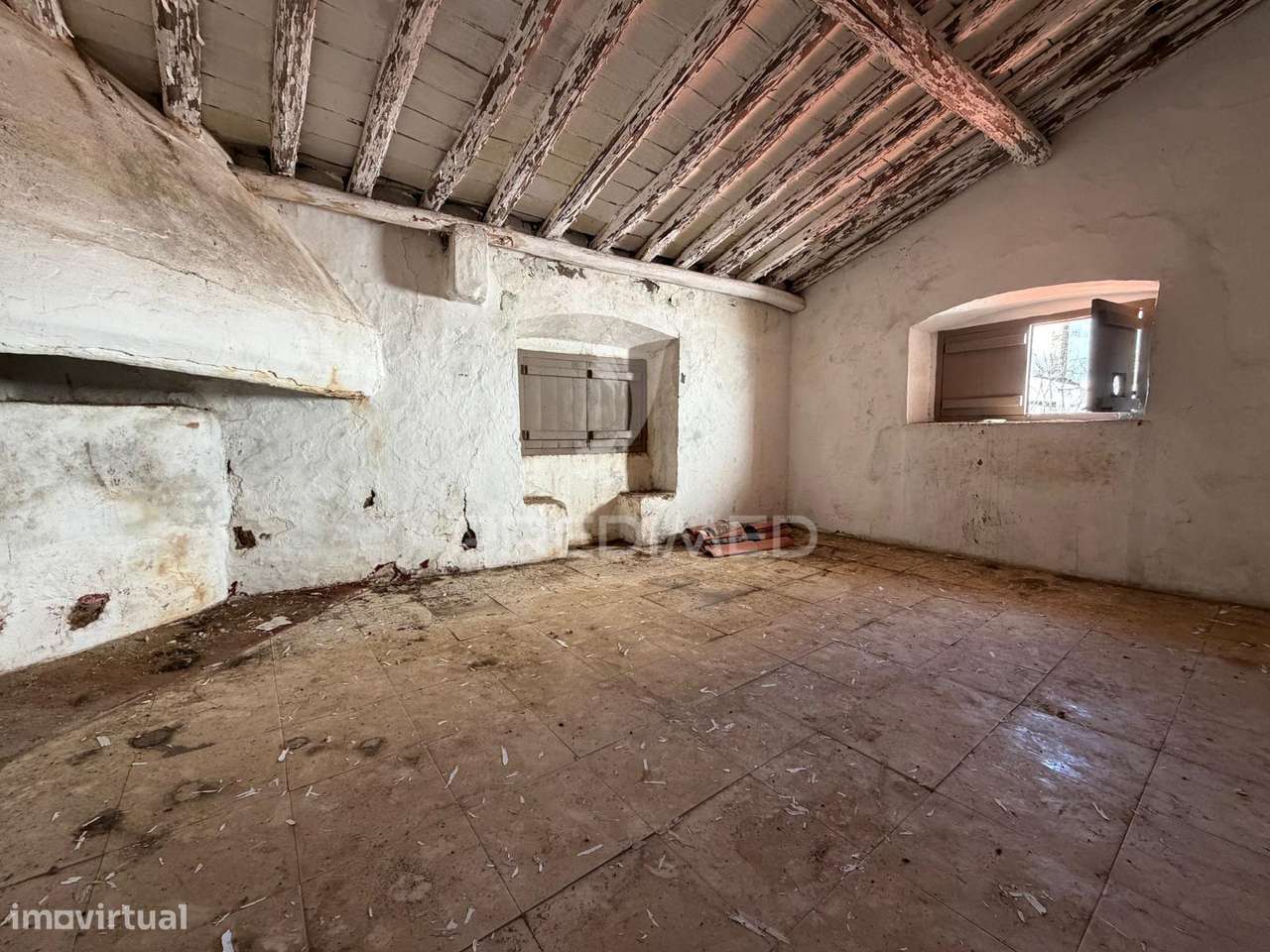 Moradia para Recuperação com Elevado Potencial de Rentabilidade no...-10