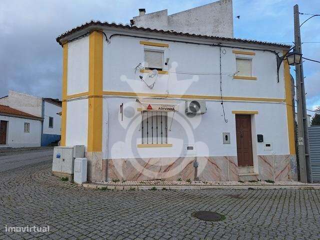 Prédio com Habitação e Comercio - Grande imagem: 2/15