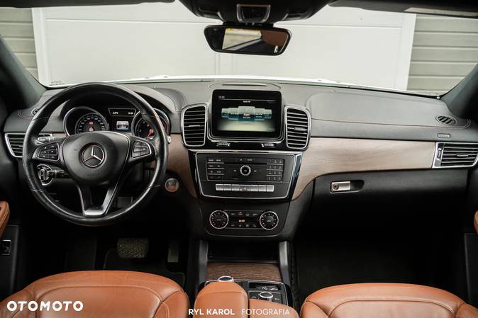 Mercedes-Benz GLE 350 d 4Matic 9G-TRONIC Exclusive - 9