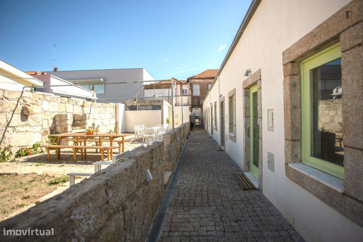 Estúdio - localizado em Ramalde Porto - Grande imagem: 3/10