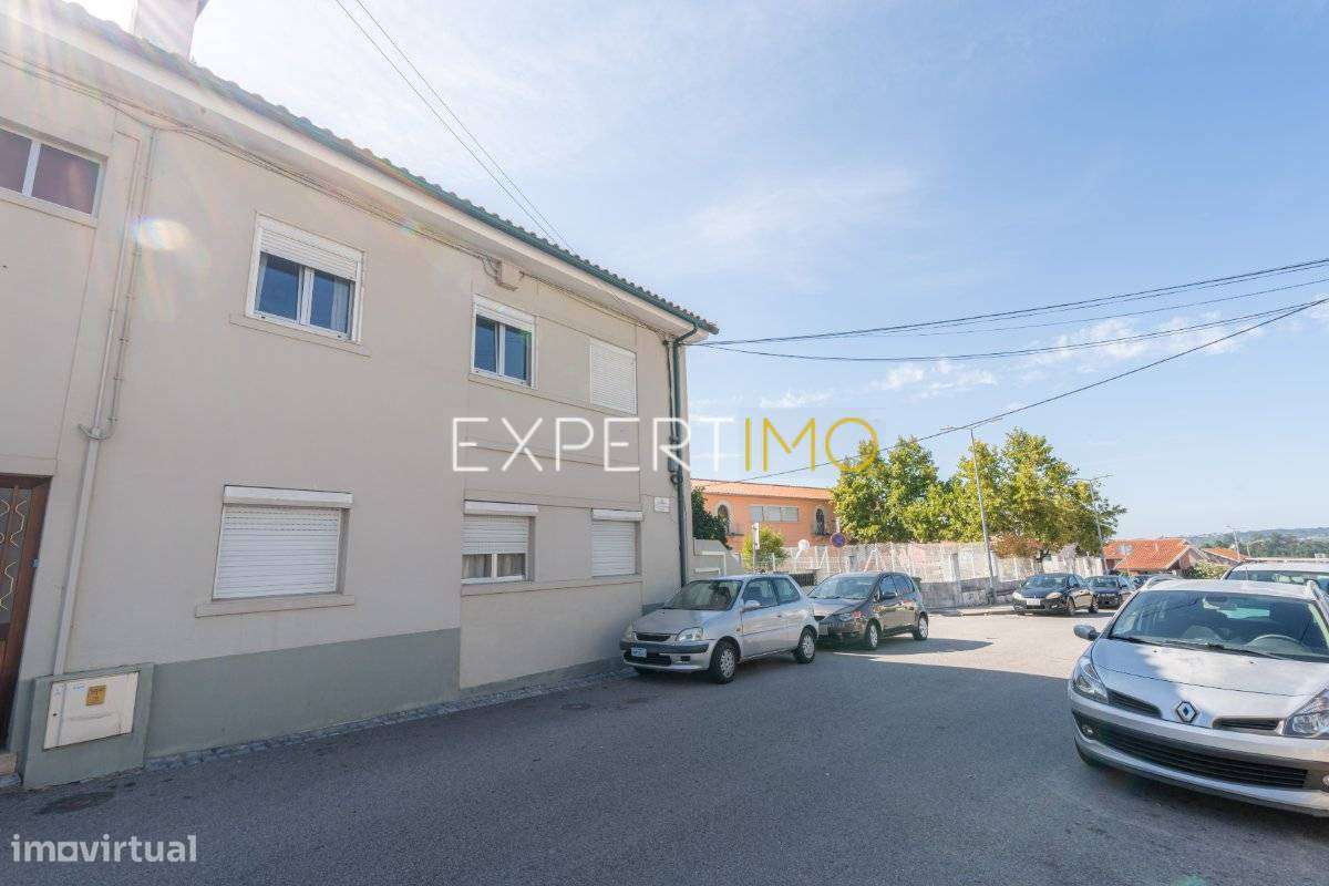 T3 Duplex com Terraço e Anexos | Centro de São Martinho do Bispo –...-29