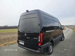 Mercedes-Benz Sprinter - 28