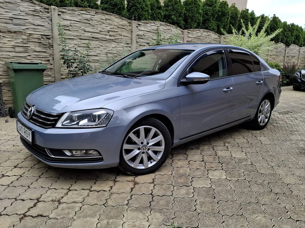 Volkswagen Passat B7 [2010 - 2014] 2.0 TDI Blue TDI DSG Comfortline 2013