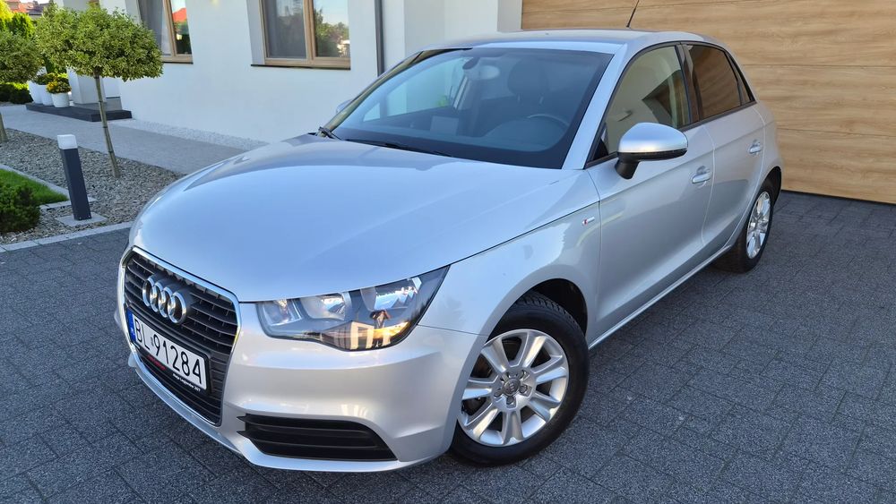 Audi A1 8X (2010-2018) 1.2 TFSI S line edition 2013