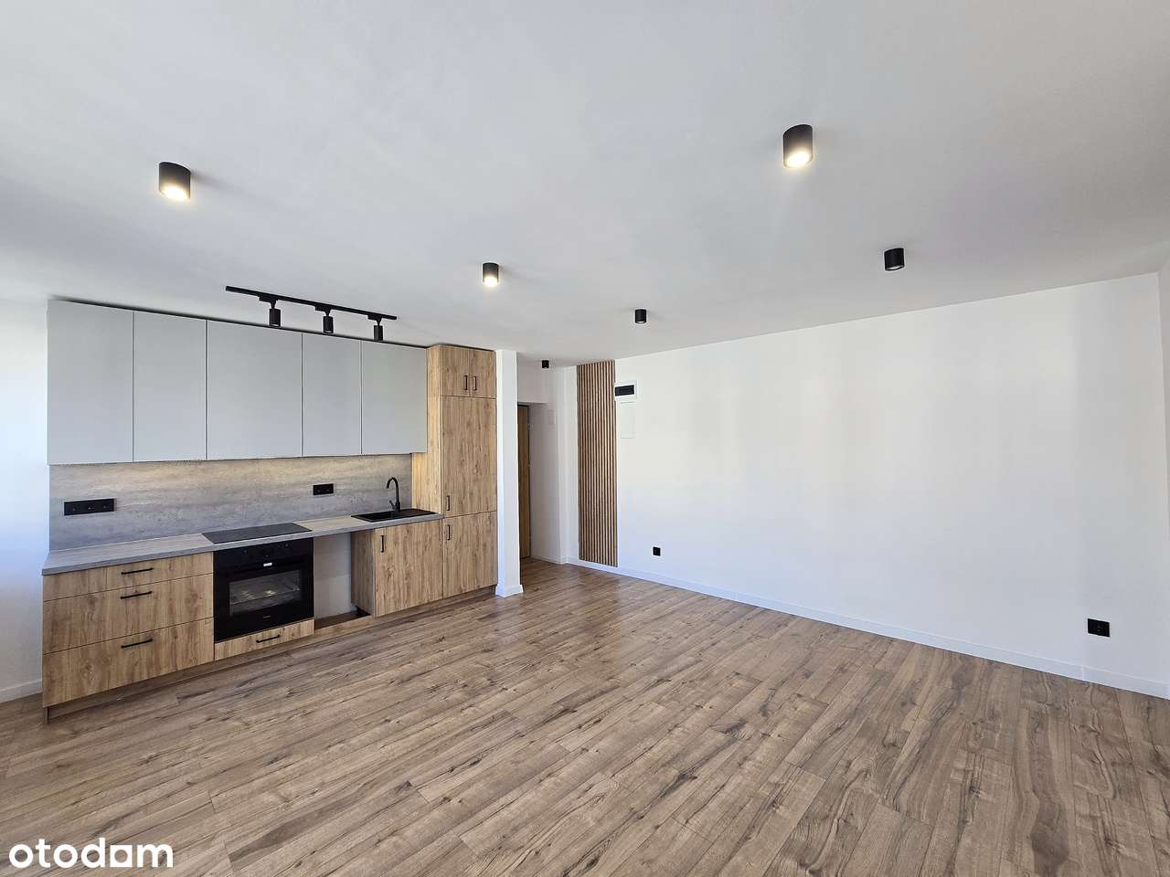 Ksawera, 2 pokoje, balkon, po generalnym remoncie, bez prowizji-5