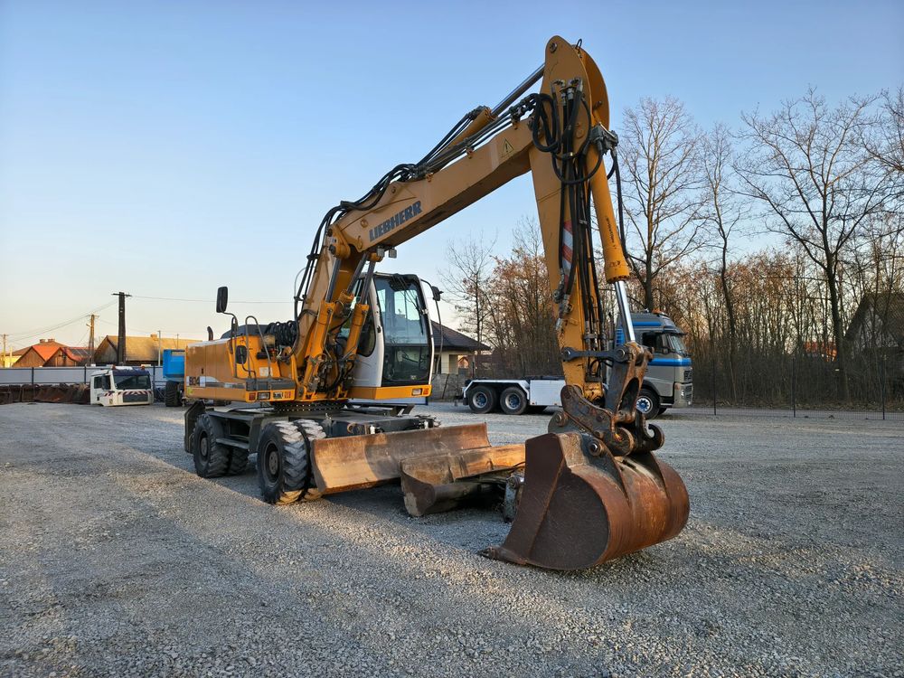 Liebherr A904c litronic koparka kołowa 2006