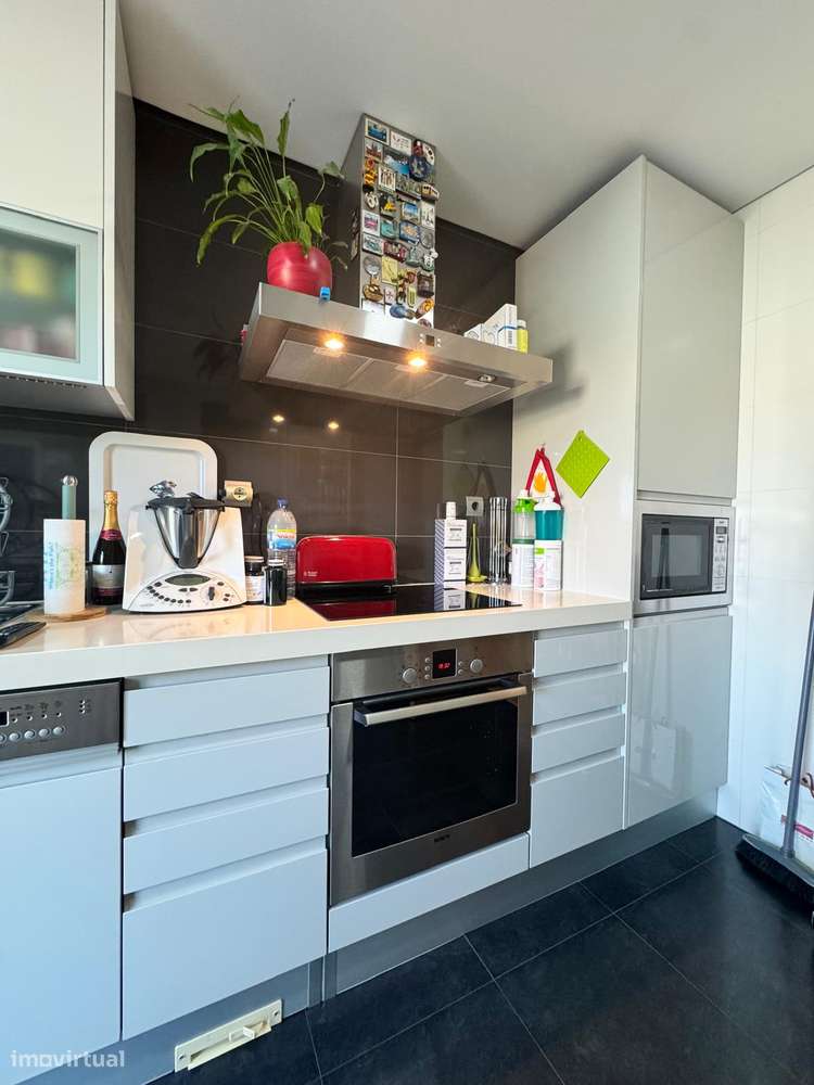 Apartamento duplex T4 com 3  garagens-14