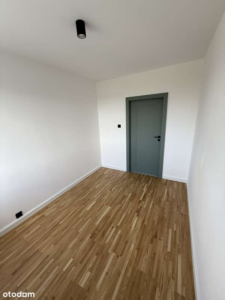 4 pokoje po generalnym remoncie Top lokalizacja (komórka ,piwnica)-10