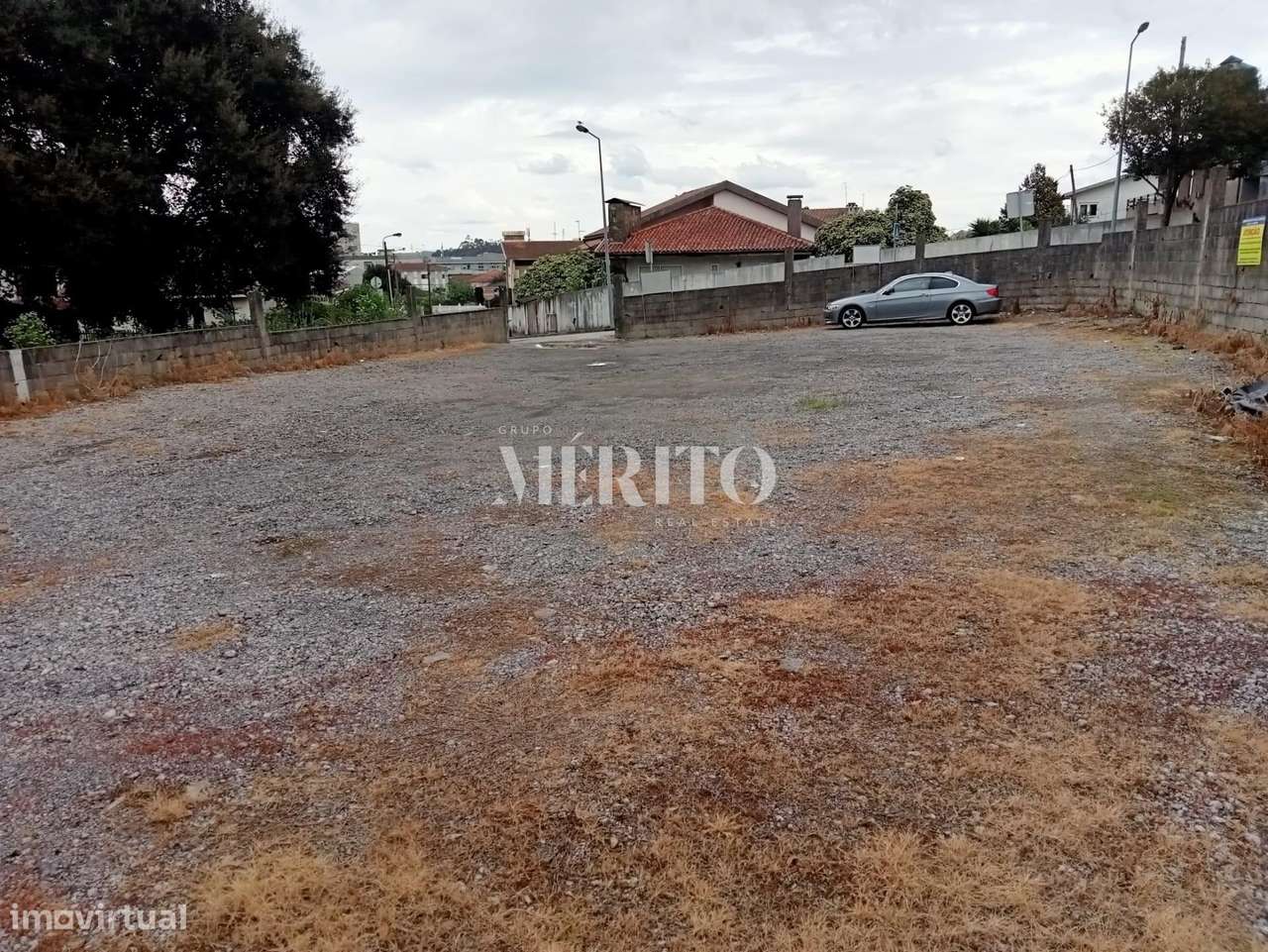 Parcela de terreno para construção com área de 295M2 junto ao centro d - Grande imagem: 5/8