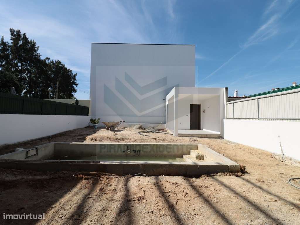 Moradia, Lavandaria, Piscina, Excelente Localização AZEITÃO!-10