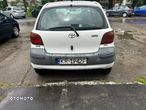 Toyota Yaris 1.0 Luna - 3