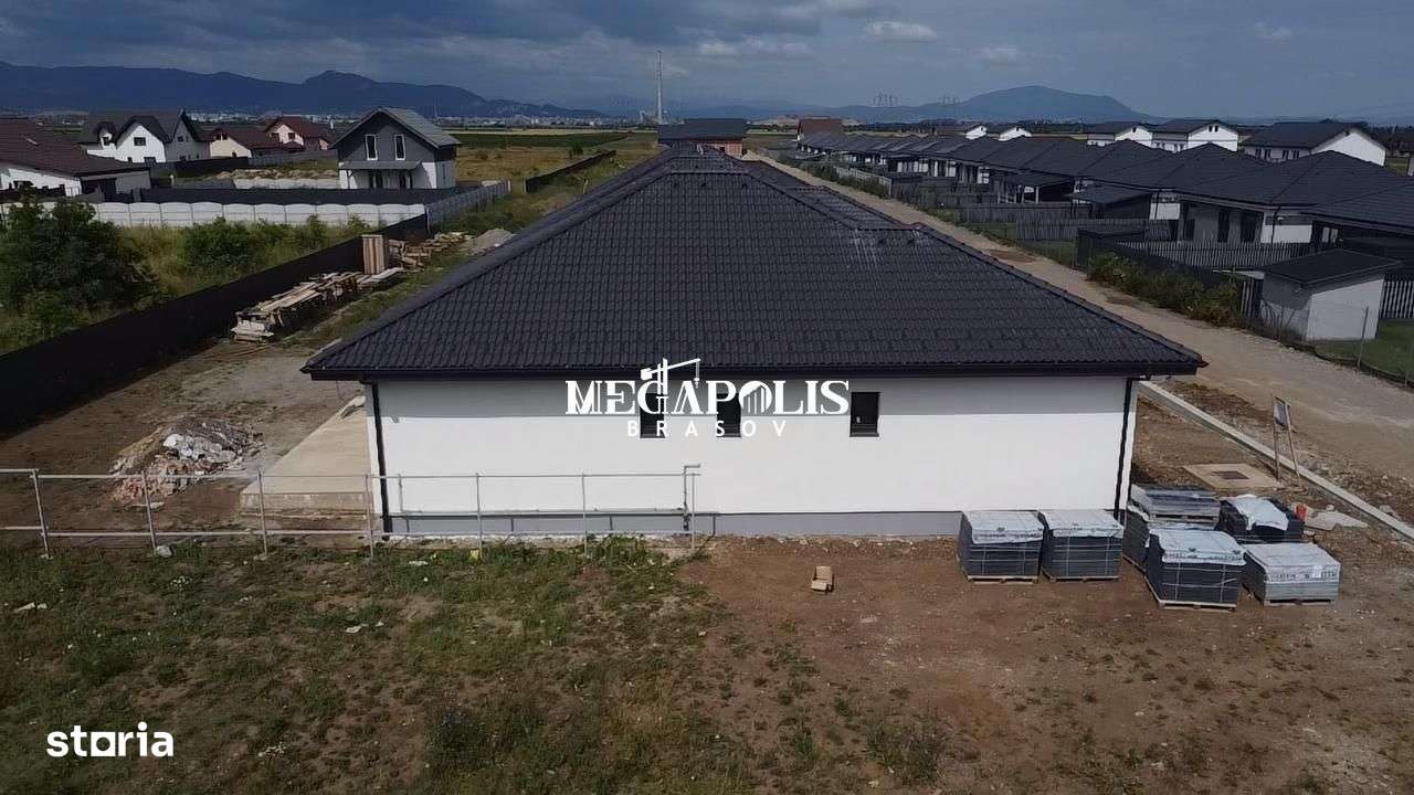 Vanzare Casa pe Parter  4 Camere  Brașov în Cartierul izvor - Imagine principală: 5/15