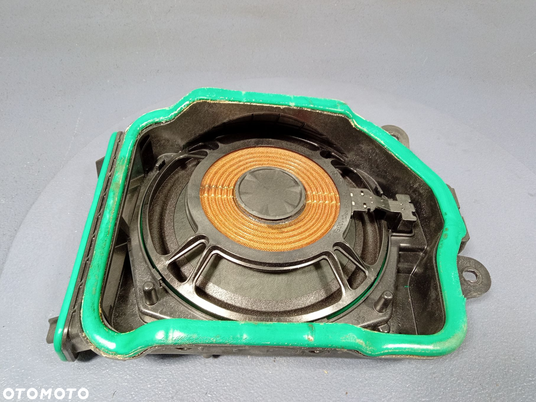 BMW 7 G11 G12 G30 SUBWOOFER HARMAN KARDON PRAWY - 6