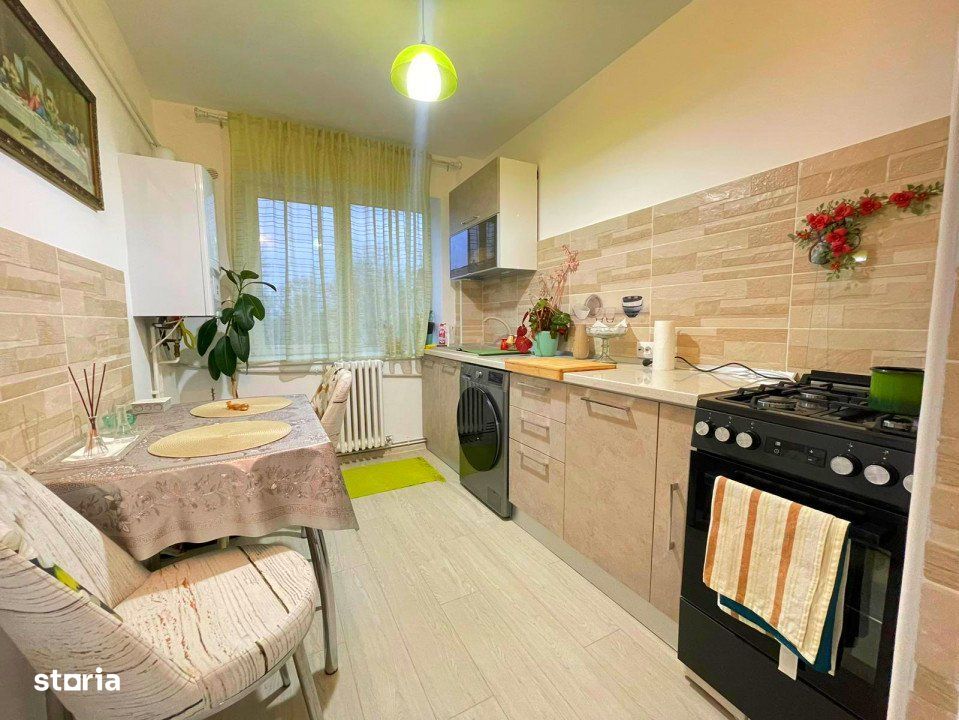 Tatarasi-Dispecer-apartament 3 camere decomadnat-etaj intermediar