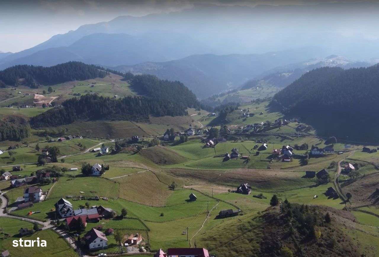 Teren de vânzare - 2.000 mp - Fundata, Brașov - Zonă turistică de top - Imagine principală: 2/5