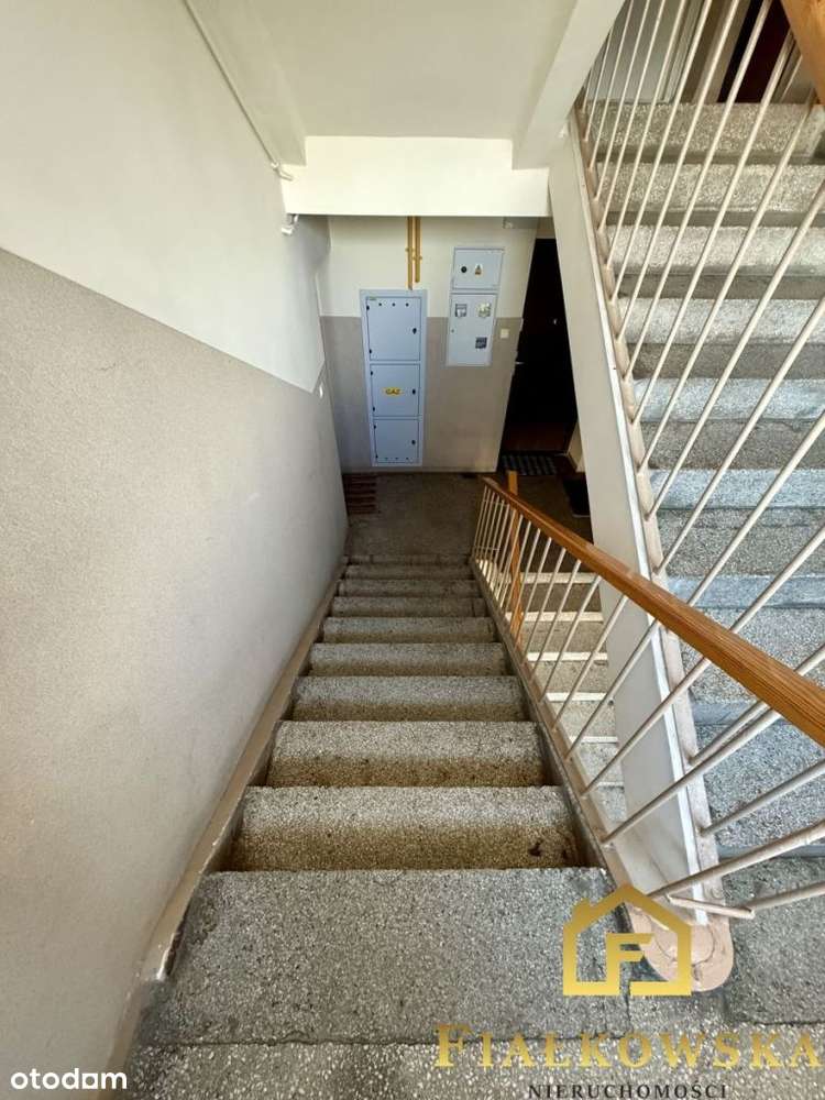 Kawalerka z potencjałem - ul. Ptasia-13