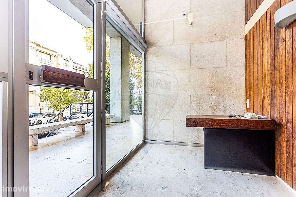 Apartamento T4 para venda - Grande imagem: 3/35