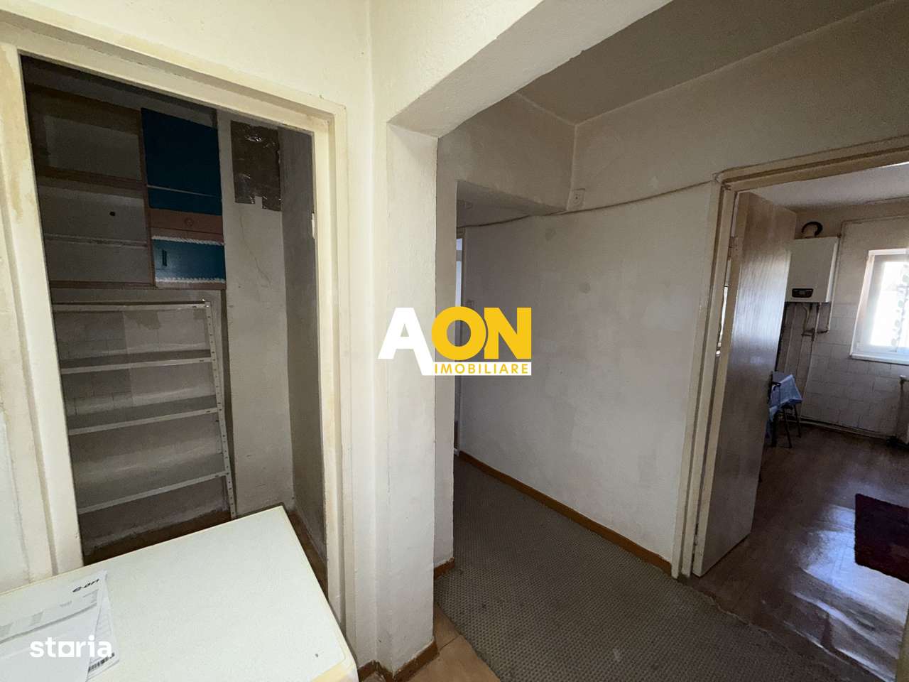 De vanzare apartament 3 camere, etaj 1, Cetate-8