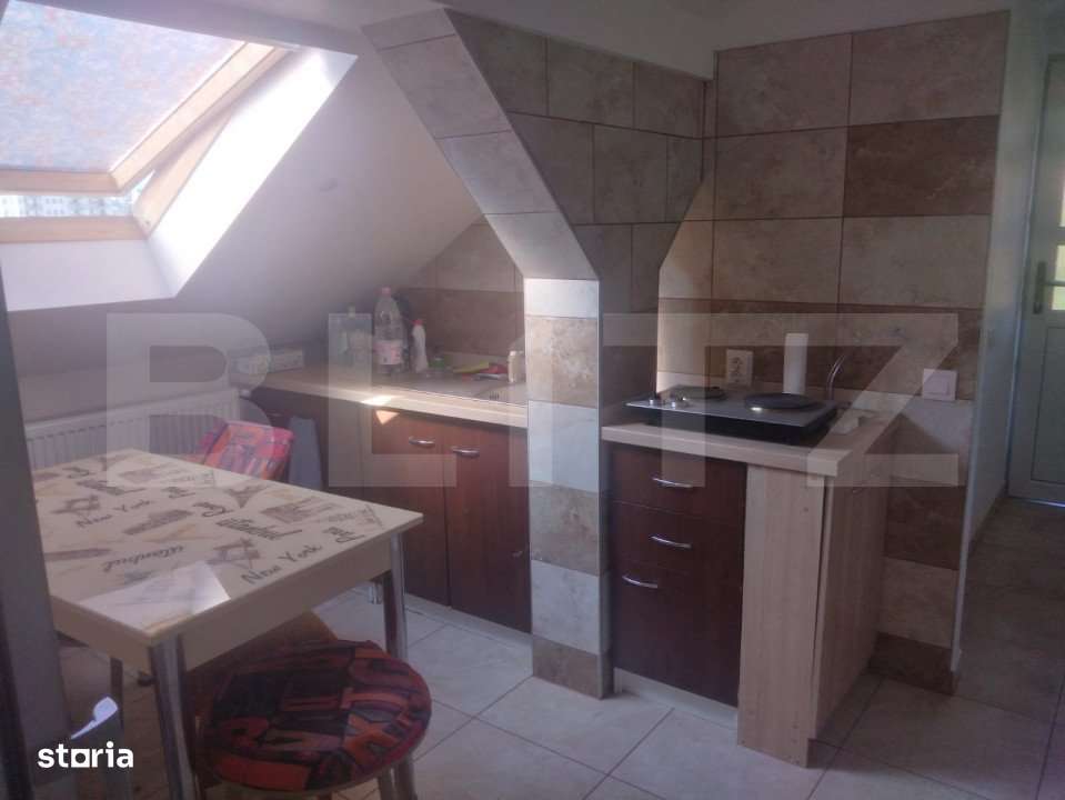 Casa cu 4 camere, 119 mp utili, 660 mp teren, zona Dambul Rotund - Imagine principală: 4/10