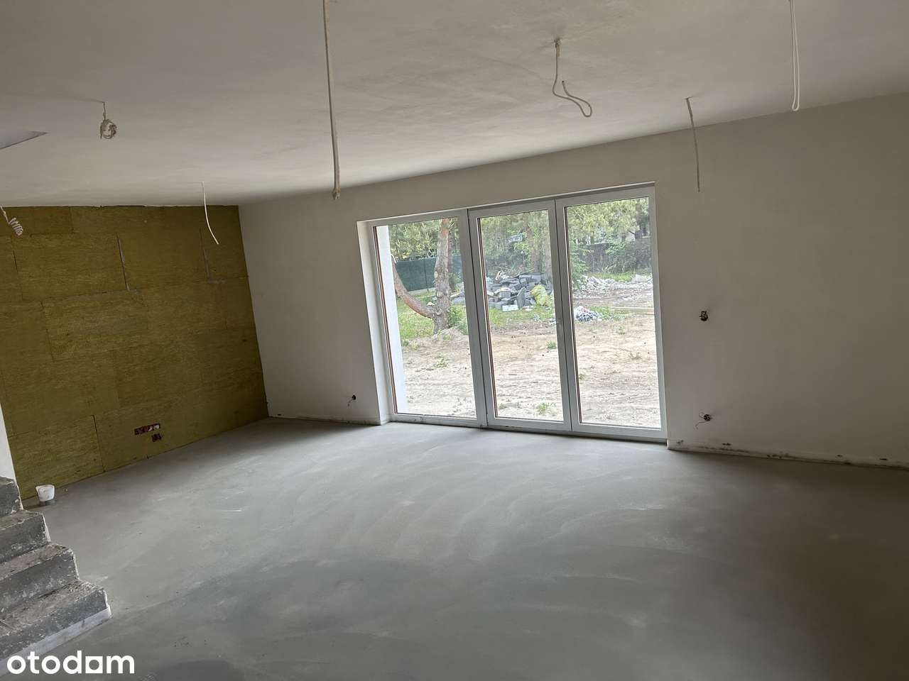 Przestronny bliźniak, na dużej działce.-5