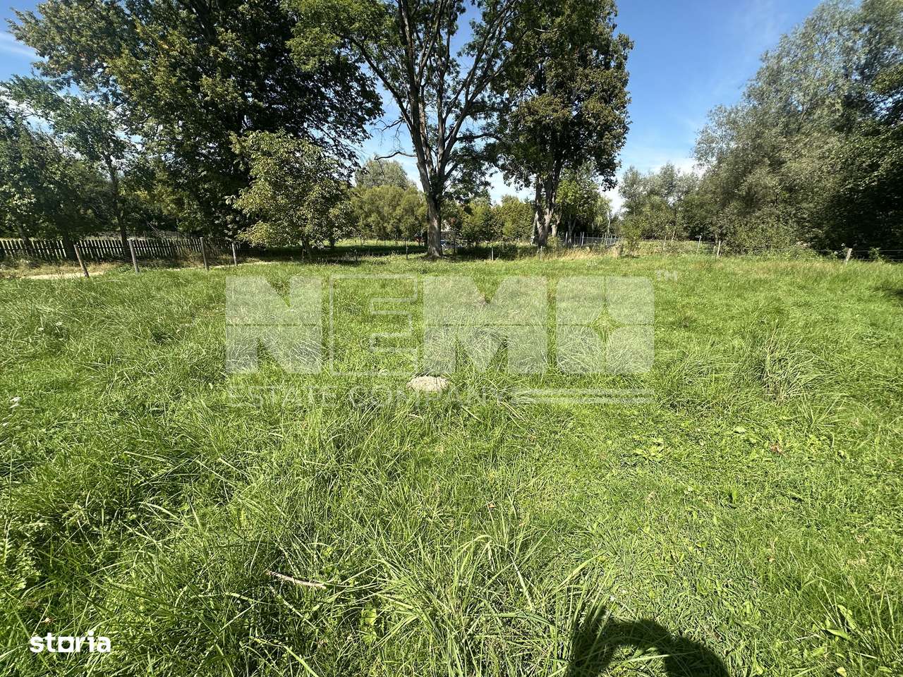 Teren 15 Ari | Cu Iaz & Terasat | Drumul Principal | 40.000 € - Imagine principală: 4/5