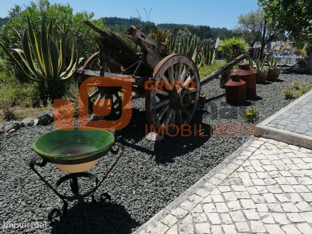 Magnífica propriedade tipo quintinha!!-16