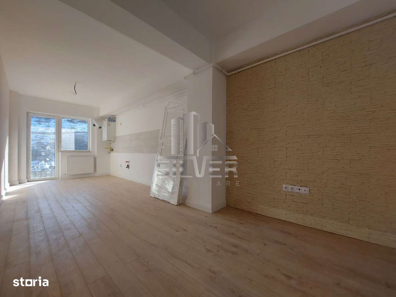 Apartament cu 3 camere finisat modern! - Imagine principală: 3/7