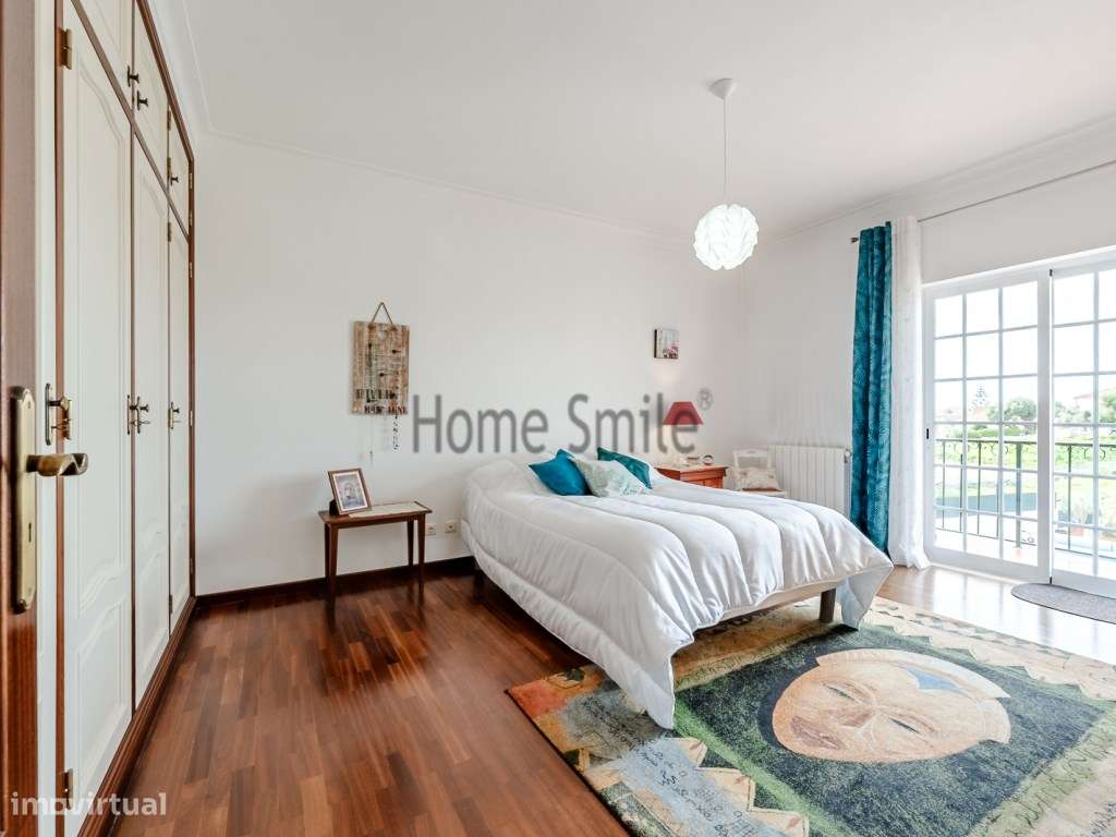 MORADIA COM PISCINA. EXCELENTE QUALIDADE-24