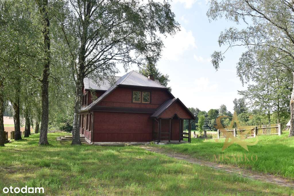 *Dawna szkoła - teraz pięknie odnowiona*-6