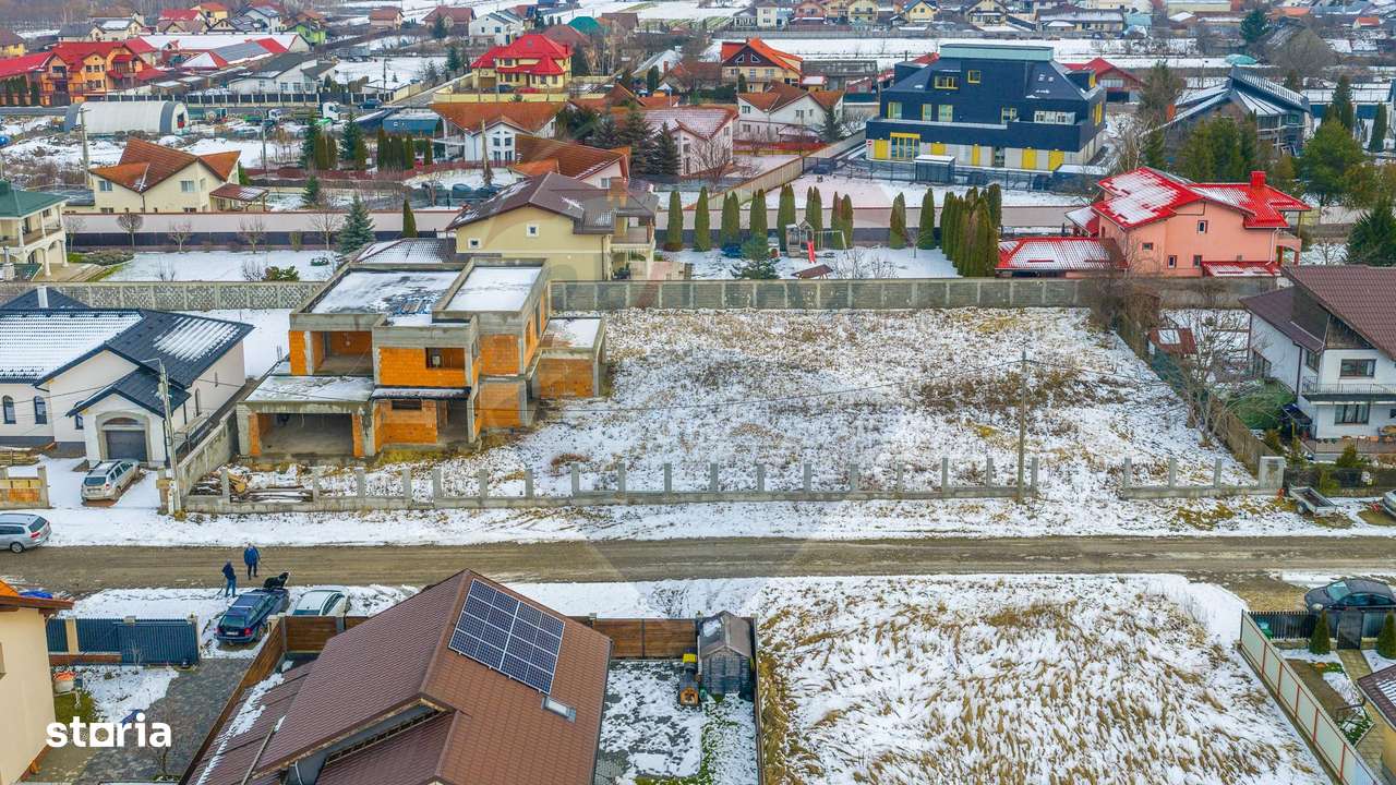 Comision 0% - Casa la rosu cu teren de 1000mp - Harman - Imagine principală: 5/11