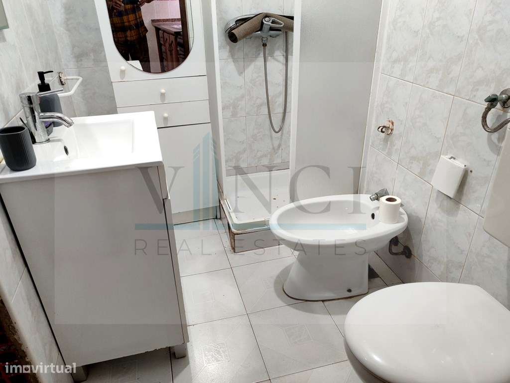 MORADIA EM ALDEIA SOSSEGADA A 35 MINUTOS DE LISBOA-9