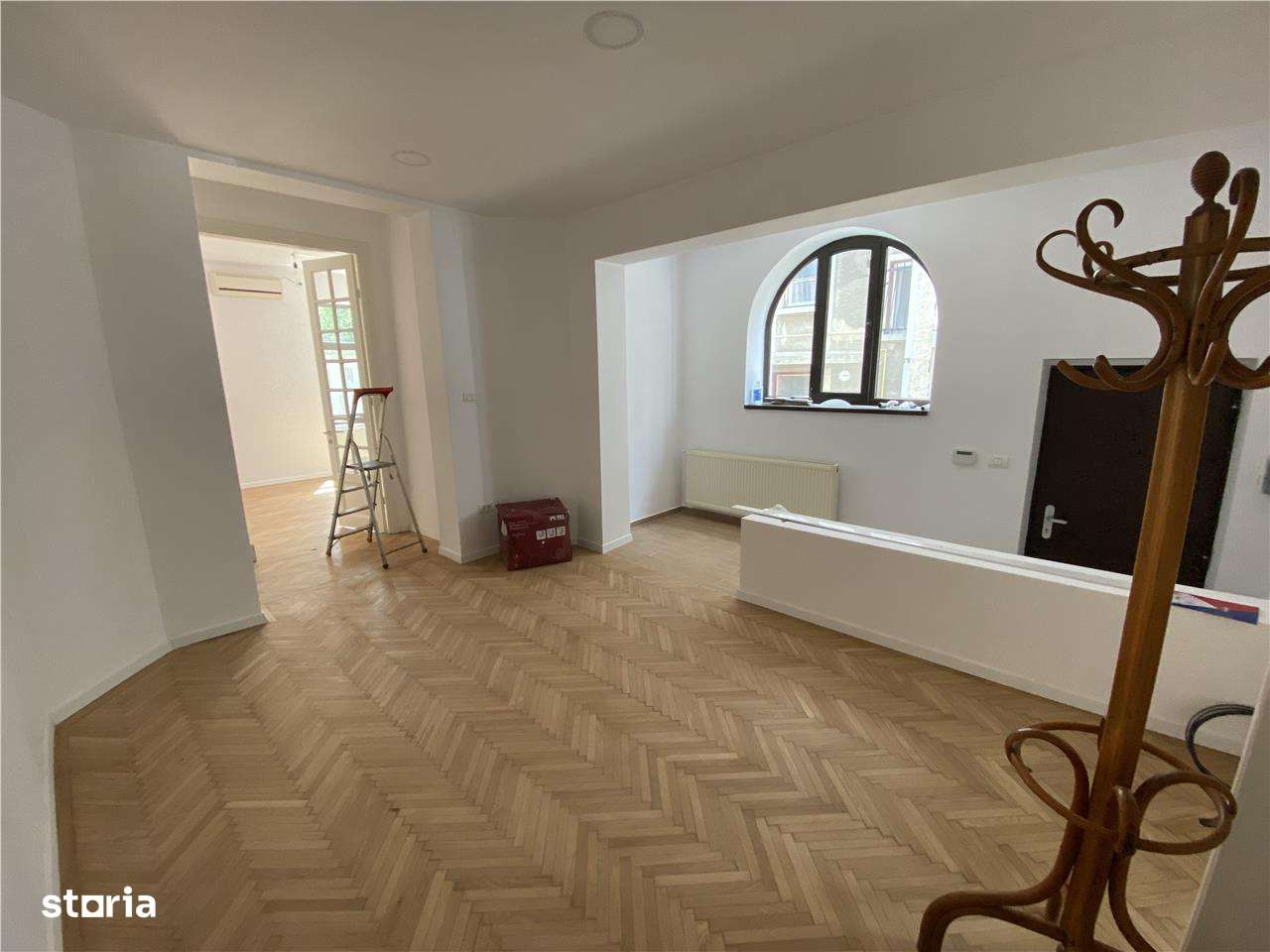 Vila de inchiriat in zona Capitale, officerezidenta - Imagine principală: 2/20